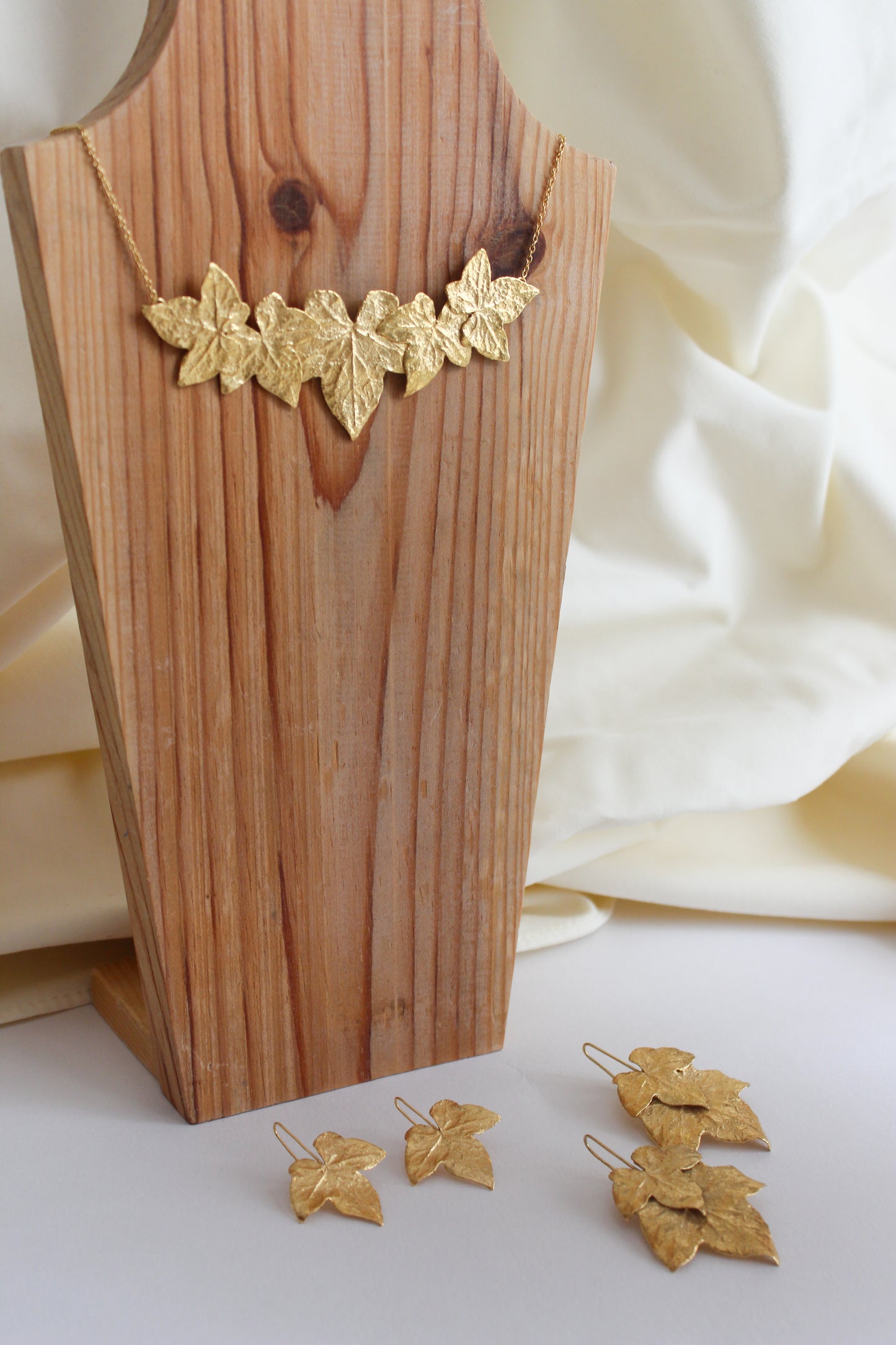 Ivy Heirloom Necklace